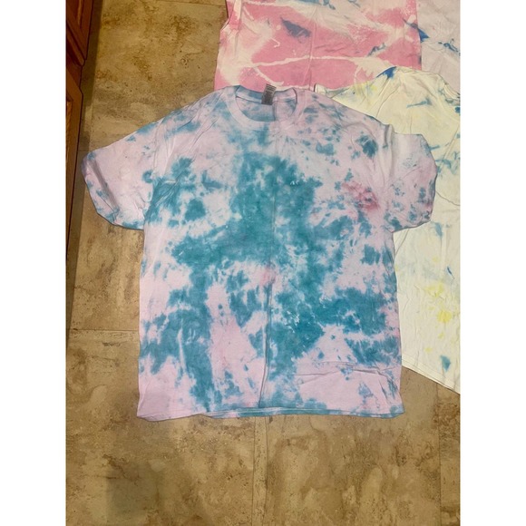 Bundle of Tie-Dye Tees - Picture 5 of 8